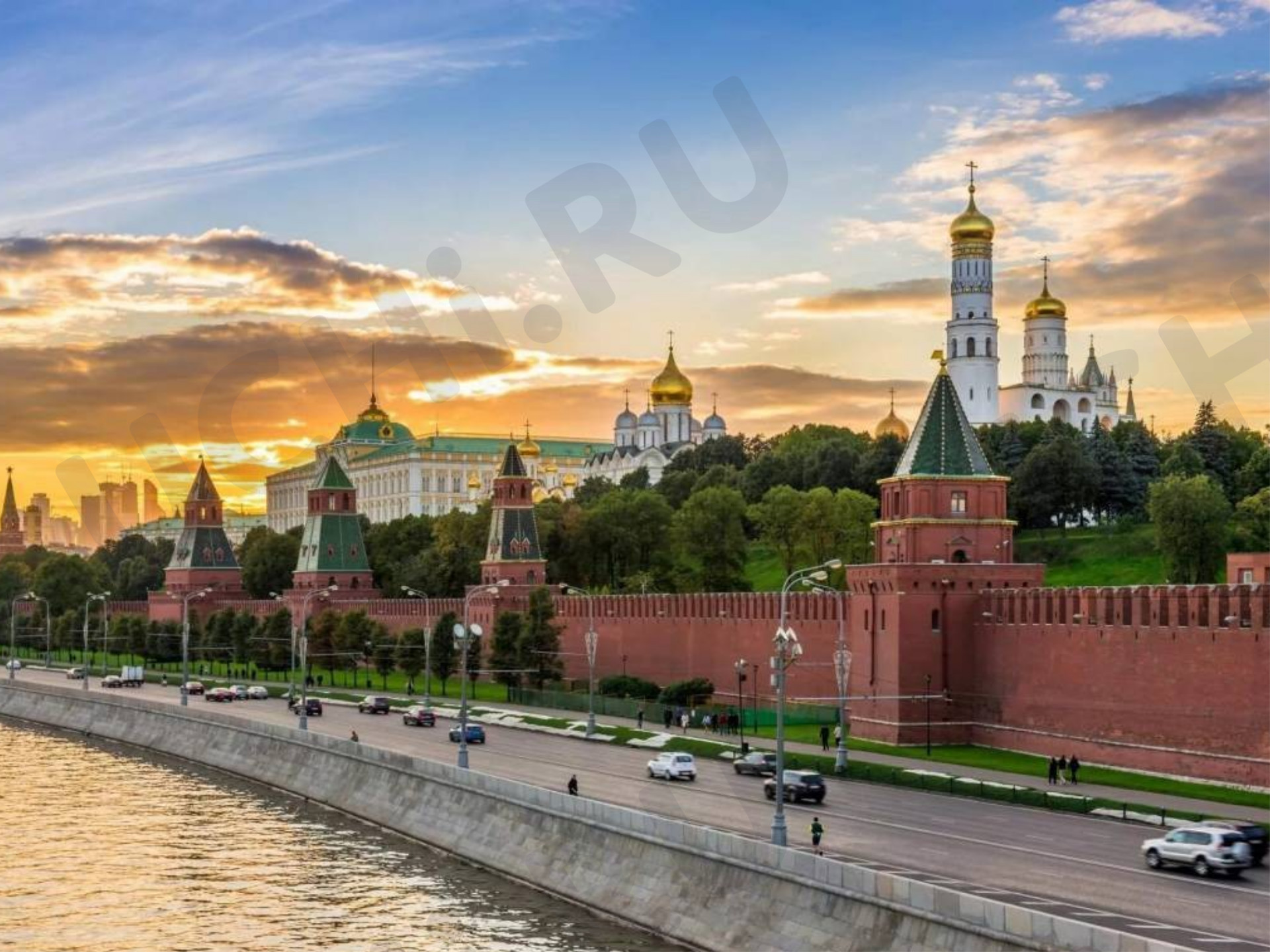 Предпросмотр материала Московский Кремль